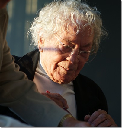 Hans Erni signiert